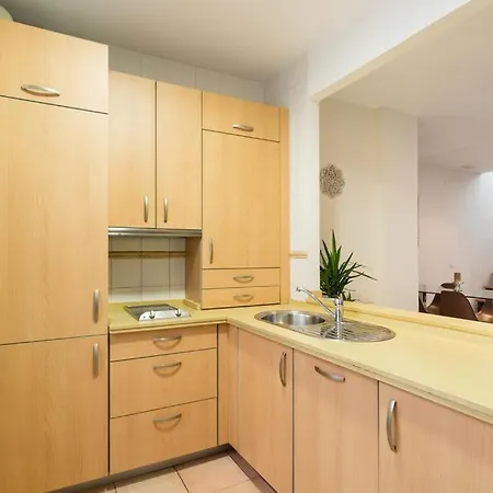 Click Viriato Terraza Apartment Seville